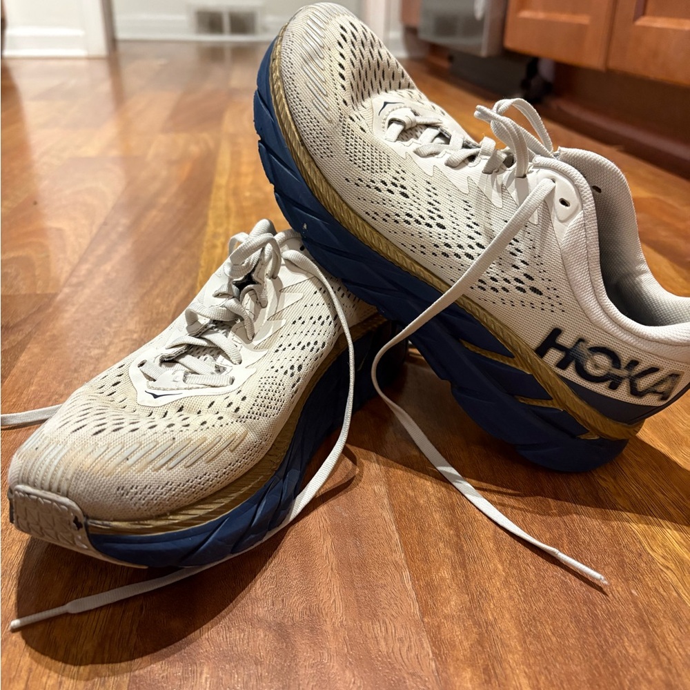 Hoka Clifton 8 Women’s